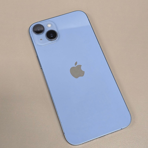 아이폰 14플러스 블루색상 256기가 액정무기스 상태깨끗한폰 82만에 판매합니다