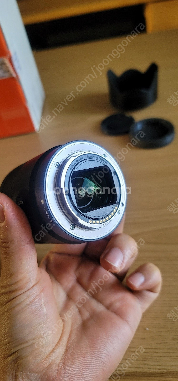 창원) 소니 55.8ZA 렌즈 팝니다.--3