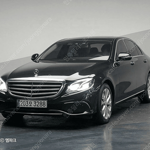 벤츠E클래스 W213 E220d 4MATIC 익스클루시브 (5인승)@중고차@중고차매입@전액할부@저신용자@신불자@소액할부@현금@카드 전부 가능합니다!