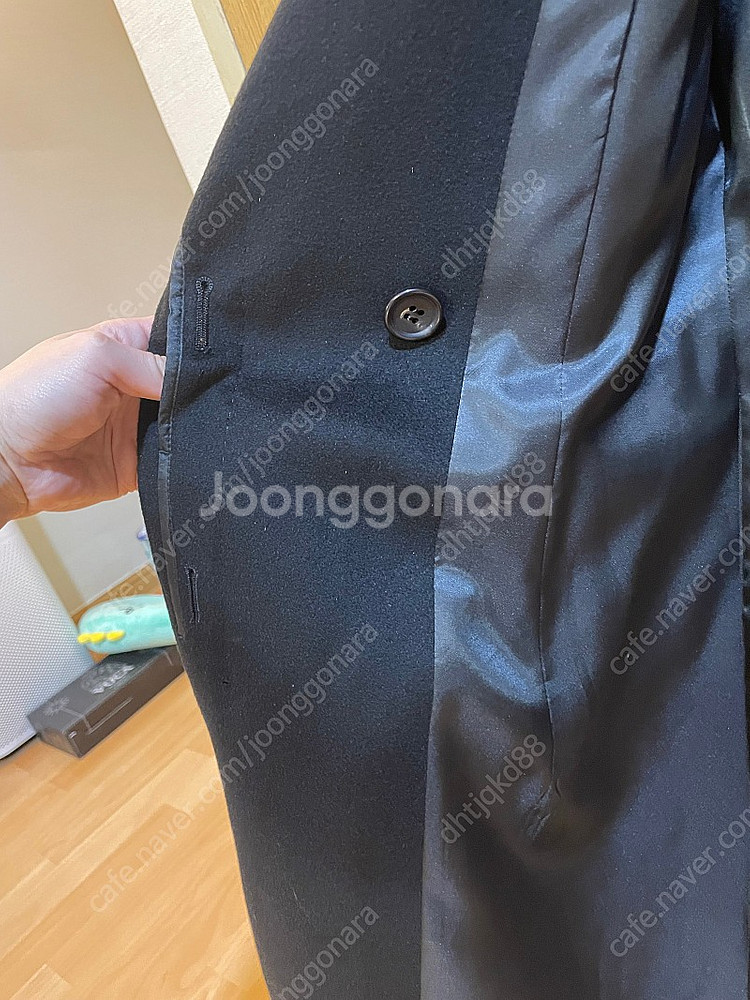 급가격쳐)캐시미어100 블랙코트 판매해요 새상품급--1