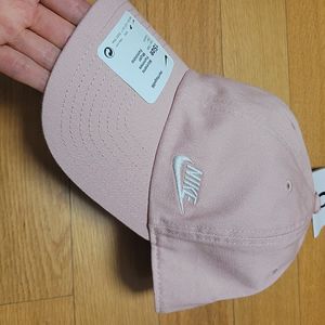 새상품 - 나이키 여성 옥스포드 야구 볼캡 헤리티지 모자