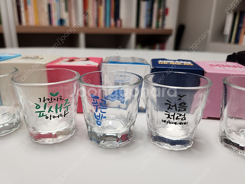미니 소주잔 판매 8개 일괄 / 큰 소주잔 판매(장식용...--4