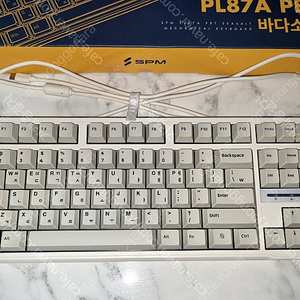 SPM PL87A PBT ( 체리 흑축 장착 ) 키보드 판매합니다.