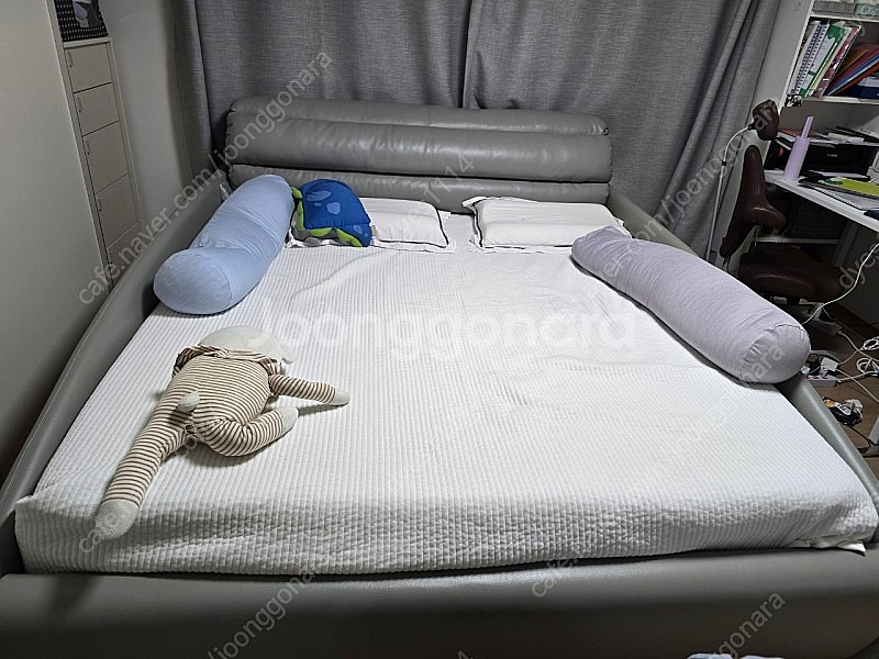 가죽침대 프레임+매트리스 킹사이드--0