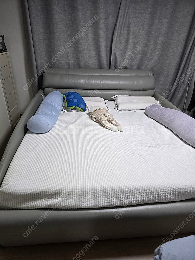 가죽침대 프레임+매트리스 킹사이드--1