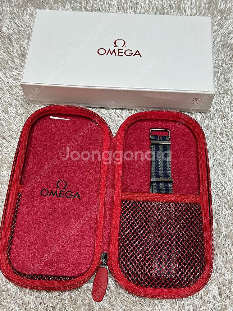 오메가 정품 나토 밴드(+정품 케이스)--0