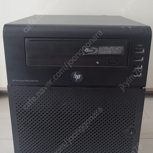 HP N54L MicroServer