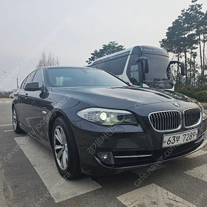 BMW(f10) 528i / 완전무사고 / 보험이력0원 / 12만6천 km 팔아요