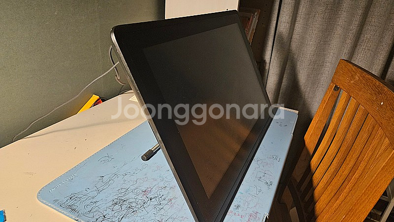 와콤 태블릿 모니터 신티크 22인치 WACOM DTK2260K0D Cintiq--1