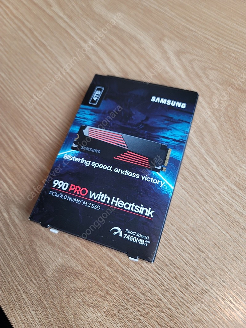 삼성 SSD 4테라 방열판O (내장 SSD 990 PRO NVMe with Heatsink 4 TB)