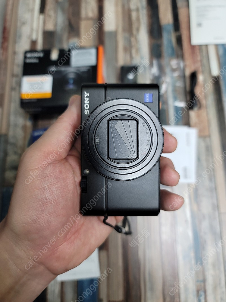소니 DSC-RX100M7/ RX100 VII 팝니다--2