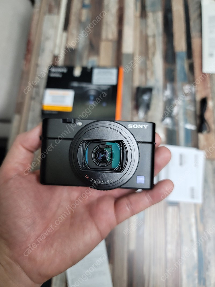 소니 DSC-RX100M7/ RX100 VII 팝니다--8