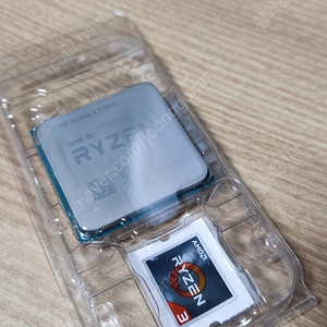 AMD RYZEN 3300X 단품 팝니다