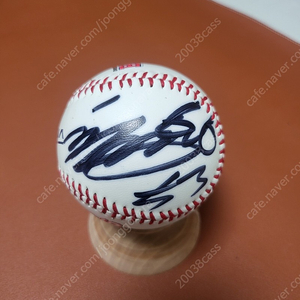 최주환선수 싸인볼입니다