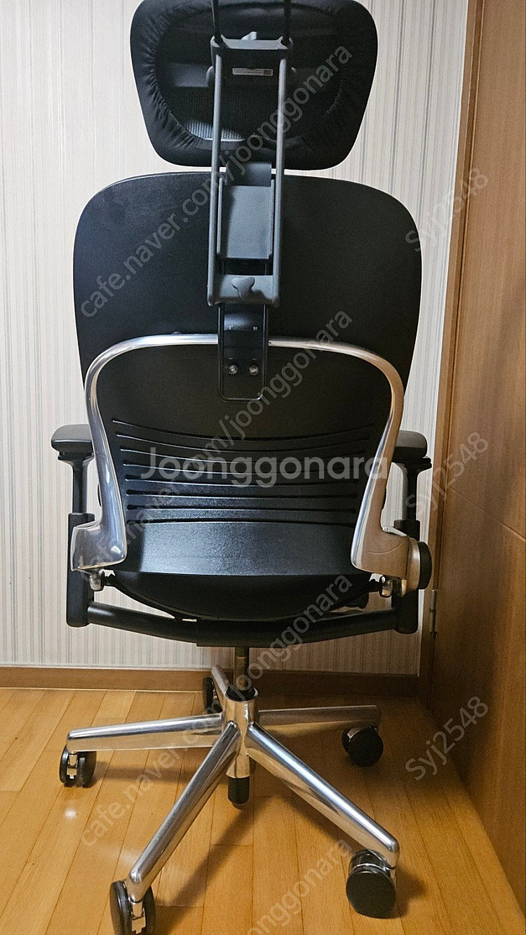 립체어 리퍼제품 판매합니다.--1