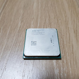 AMD FX-8100 CPU 및 쿨러 판매합니다. - 메인보드 서비스