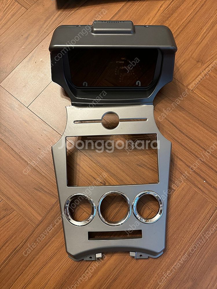 기아 뉴카렌스 UN 센터페시아 패널 및 네비 마감재--0