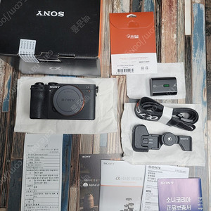 소니 A7CR 블랙 팝니다 (풀박 ,290만원, 4,506컷)