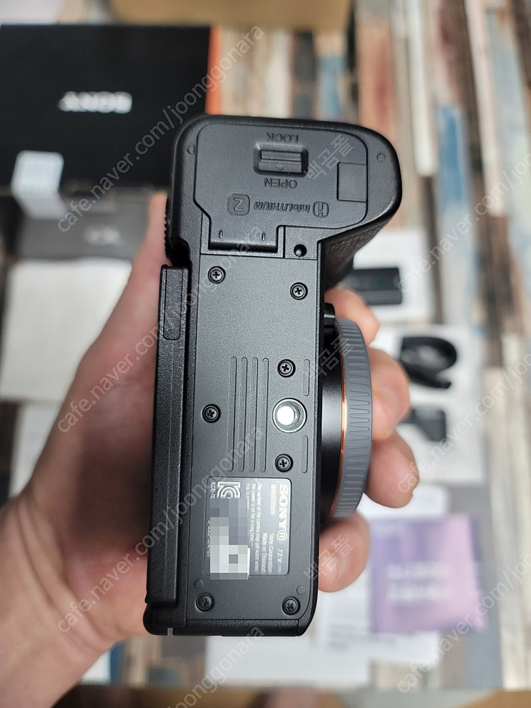 소니 A7CR 블랙 팝니다 (풀박 ,290만원, 4,506컷)--6