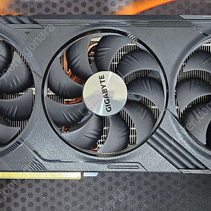 GIGABYTE RTX 4070 SUPER GAMING OC 12GB 판매합니다