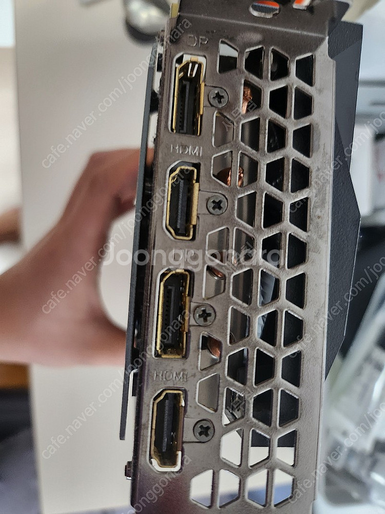 기가바이트 rtx3070 8gb 게이밍 oc팝니다--1