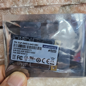 산업용 컴퓨터(Work station)용 SSD 어드벤텍 SQF-SMSV2-64G-SBC