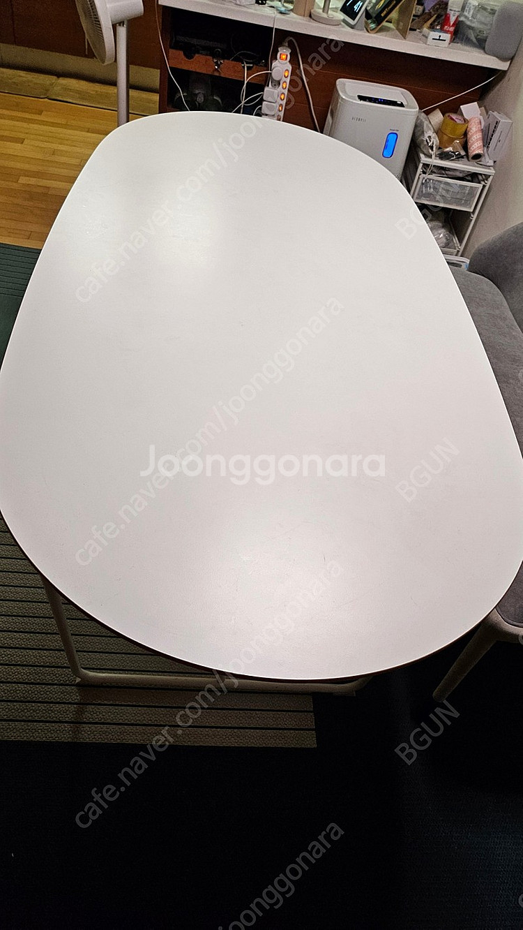 이케아 달스훌트 6인 식탁 테이블--1