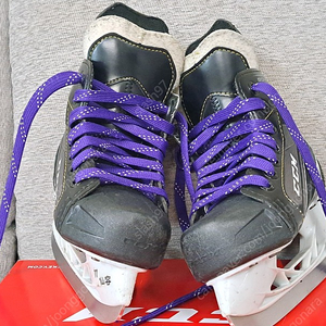 아이스하키 스케이트 youth 11.0 (운동화 190mm 근처)