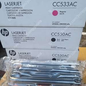 HP CP2025, CM2320 ... 정품토너 CC530A (검정색) 팝니다.