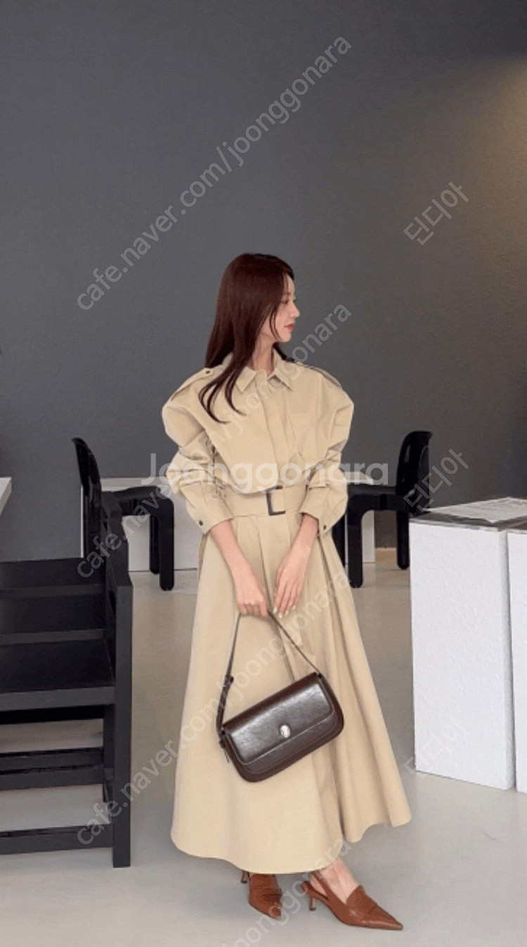 트렌치 롱 원피스 팝니다--0