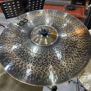 MEINL PURE ALLOY CUSTOM 20” crash 팝니다.