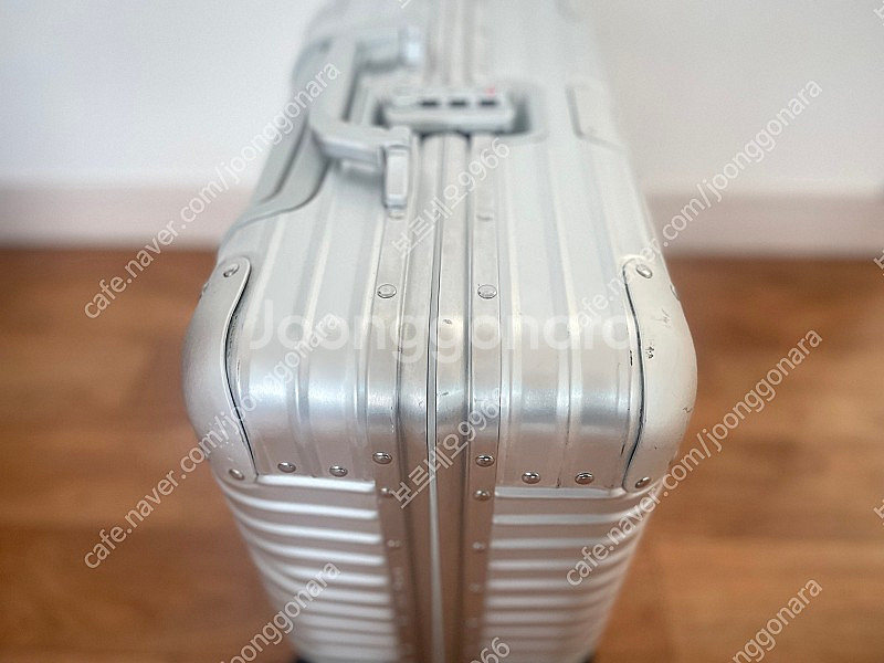 리모와 토파즈 컴팩트 멀티휠 신형캐리어 (구 비지니스)--3