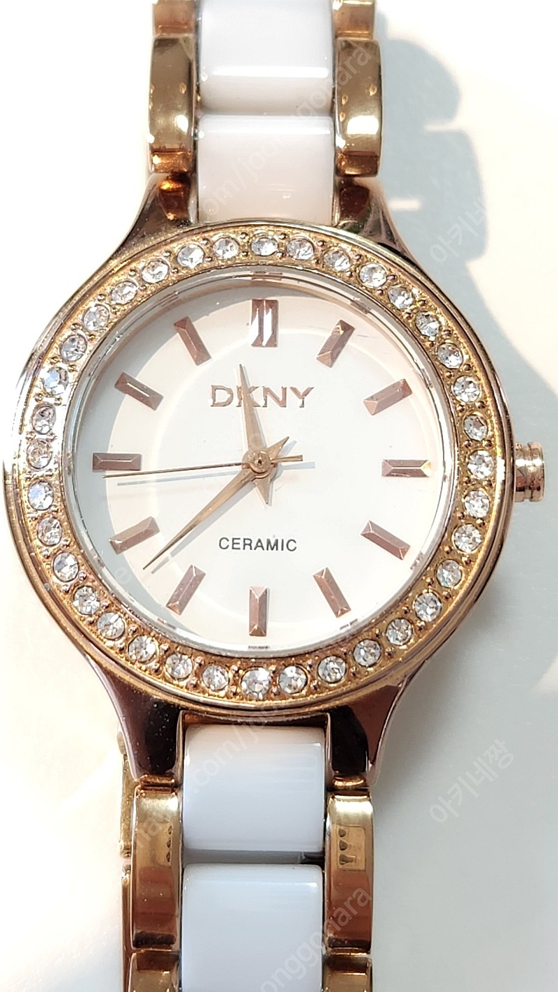 DKNY 여성시계