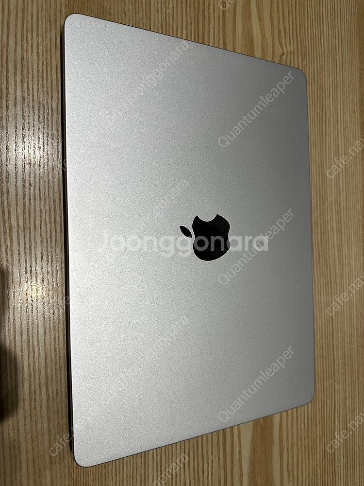 맥북에어 M2 13인치 실버 8GB 256GB--0