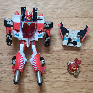 트랜스포머(Transformers) 완구 MA-01 옵티머스프라임, 갤럭시포스 GC-10 니트로콘보이, 슈퍼링크 SC-21 인페르노V 판매합니다.