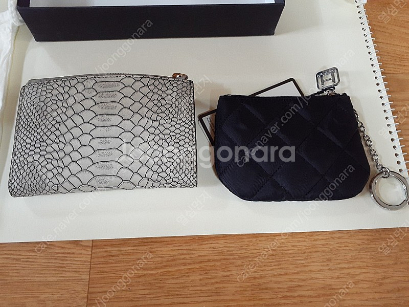 에어프라이어 지갑 새거입니다 소가죽입니다 고급스러워 카...--9