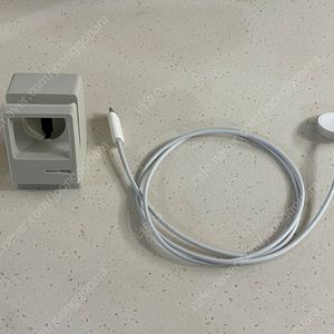 애플워치 usb c 정품 급속 충전기 + 매킨토시 거치대, 스트랩