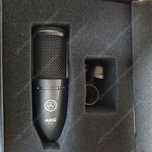 AKG P-120 콘덴서마이크