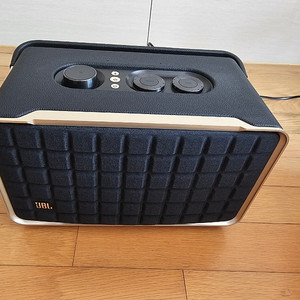 JBL 어센틱 300 판매합니다.