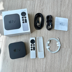 Apple TV 애플tv 4K 2세대 64G 풀박스 +리모컨 야광 실리콘케이스