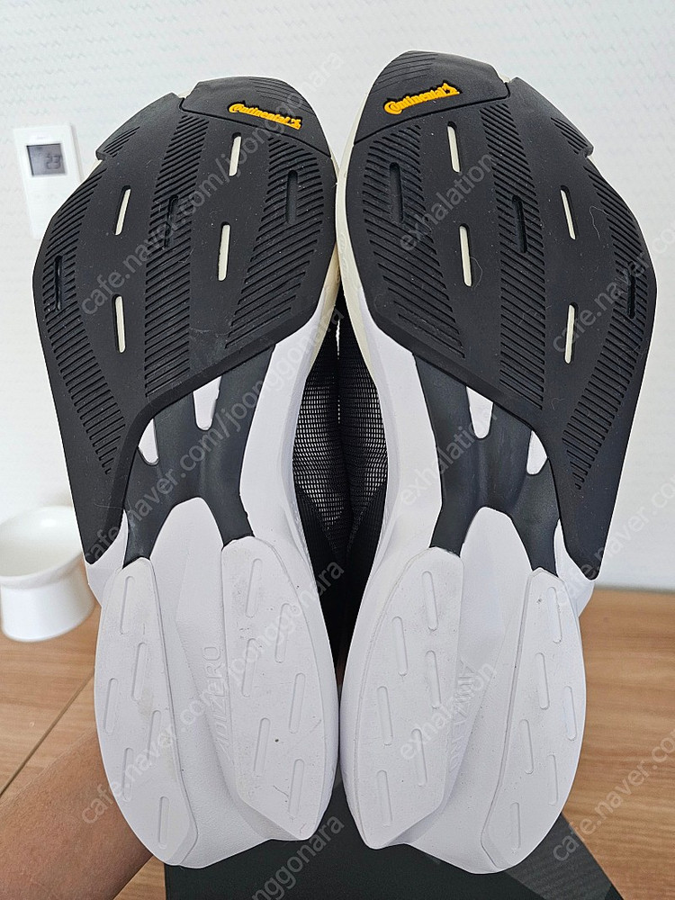 아디다스 아디제로 아디오스 8 러닝화 270mm 이미지