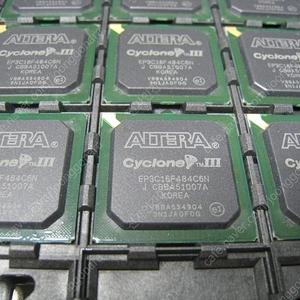 ALTERA(INTEL) Cyclone III FPGA EP3C16F484C6N 팝니다