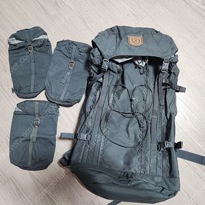FJALLRAVEN 싱기 48 스톤 그레이