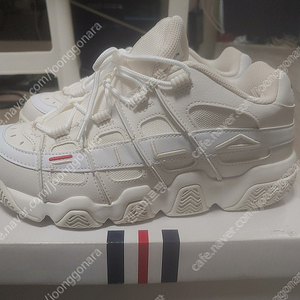 FILA 270 남성용 운동화 판매합니다