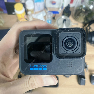 고프로 히어로 10 GoPro Hero 10 본체만 (배터리 없음)