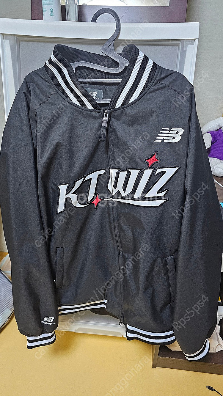 Kt wiz 2024 춘추 자켓 120 팝니다--0