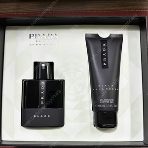 프라다 루나로사 블랙 edp 50ml 샤워젤 100ml 세트 새상품 팝니다.