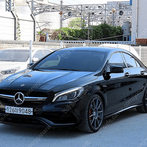 벤츠CLA클래스 CLA 45 AMG 4MATIC중고차 할부 리스 카드 전액할부 가능합니다