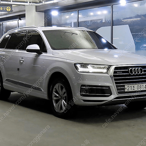 아우디Q7 (4M) 35 TDI 콰트로 프리미엄 TECH (5인승)중고차 할부 리스 카드 전액할부 가능합니다