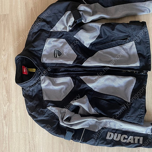 두카티 메시 자켓 메쉬 듀카티 ducati